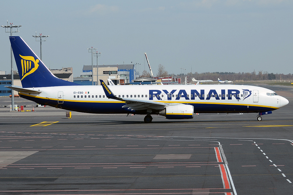 Photo of Ryanair EI-EBD, Boeing 737-800