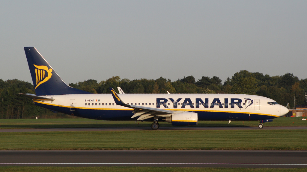 Photo of Ryanair EI-EMD, Boeing 737-800