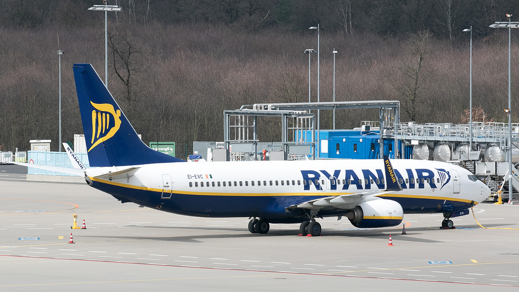 Photo of Ryanair EI-EVC, Boeing 737-800