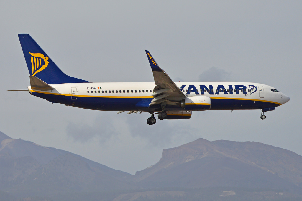Photo of Ryanair EI-FIA, Boeing 737-800