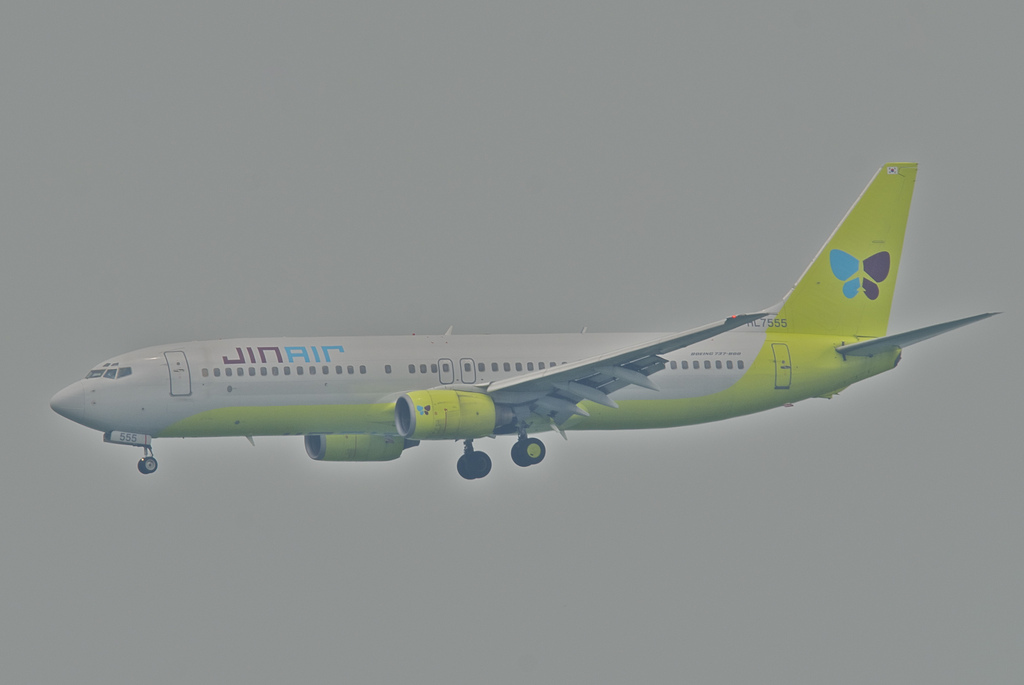 Photo of Jin Air HL7555, Boeing 737-800