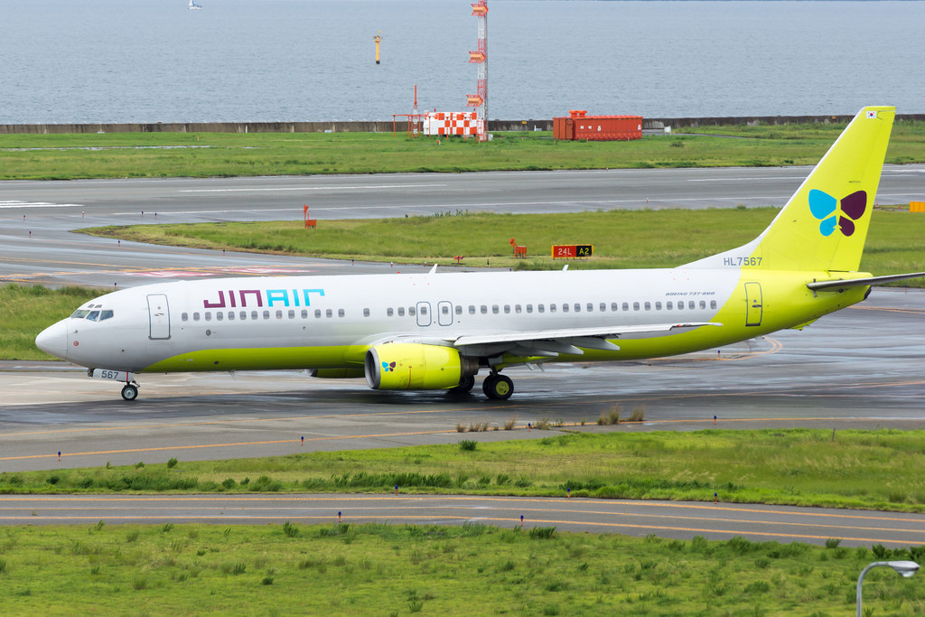 Photo of Jin Air HL7567, Boeing 737-800