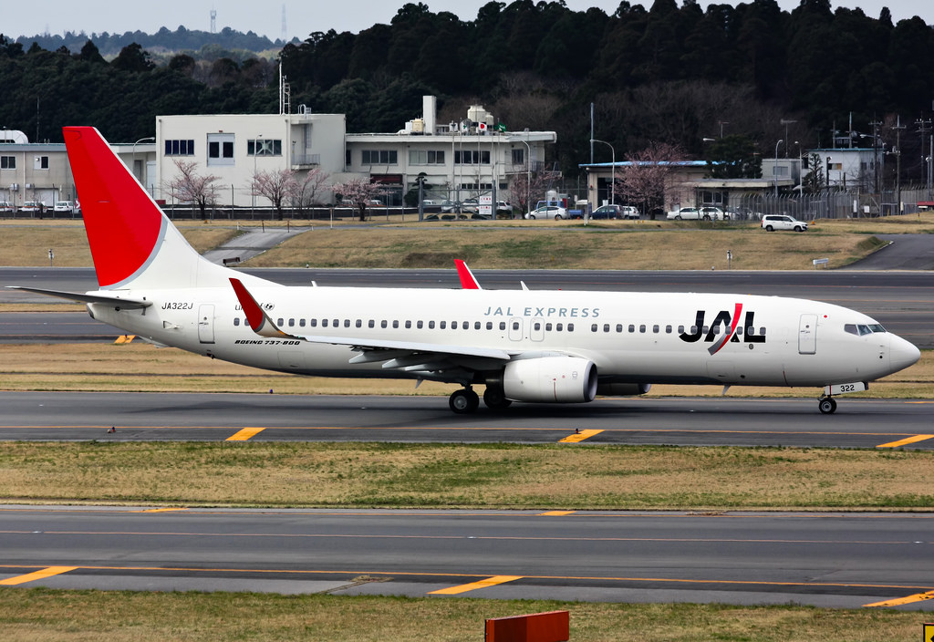 Photo of JAL Japan Airlines JA322J, Boeing 737-800