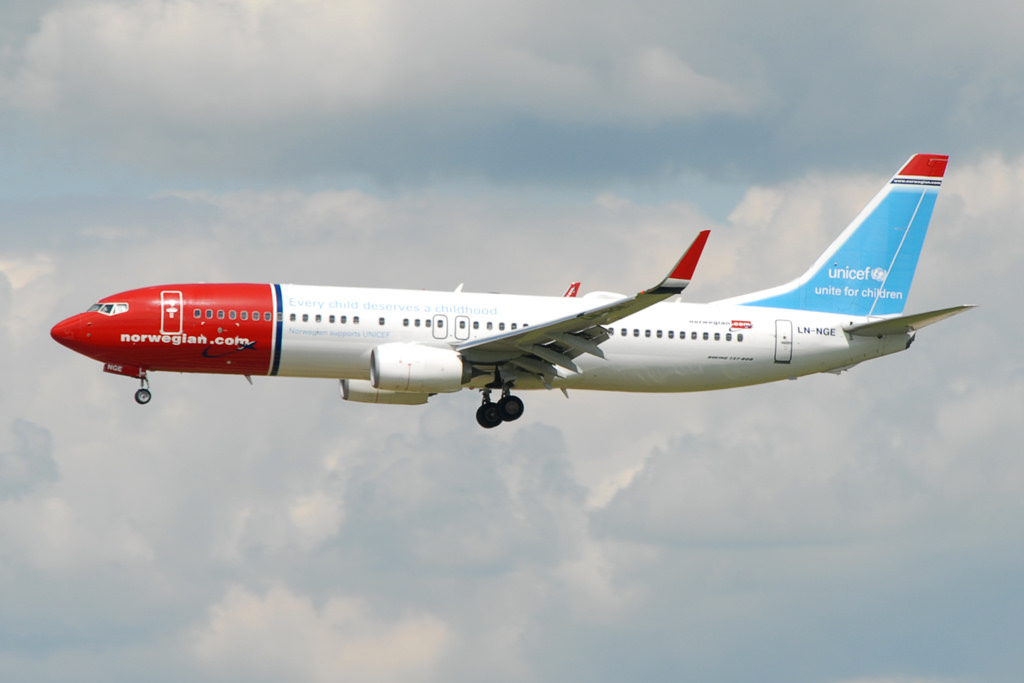 Photo of Norwegian Air Shuttle LN-NGE, Boeing 737-800