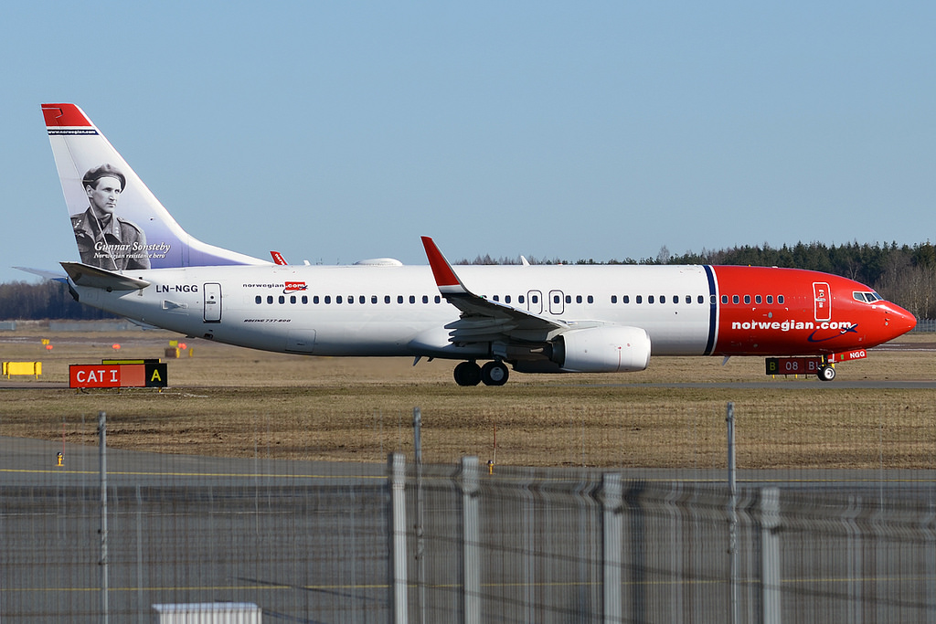 Photo of Norwegian Air Shuttle LN-NGG, Boeing 737-800