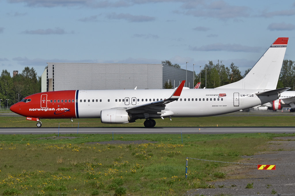 Photo of Norwegian Air Shuttle LN-NGS, Boeing 737-800