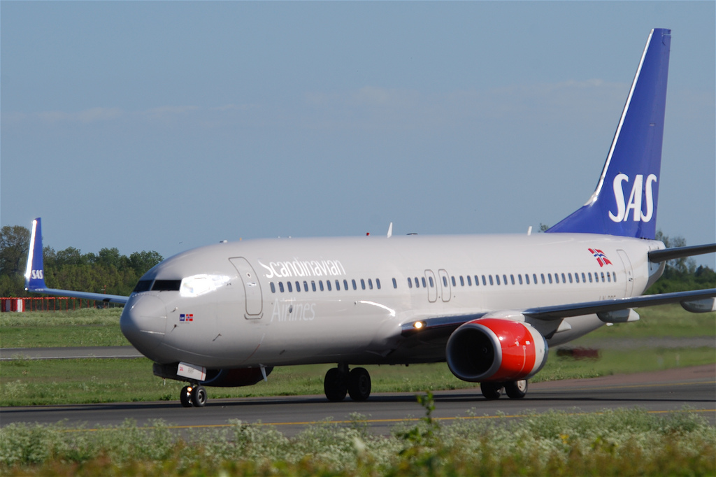 Photo of SAS Scandinavian Airlines LN-RRF, Boeing 737-800