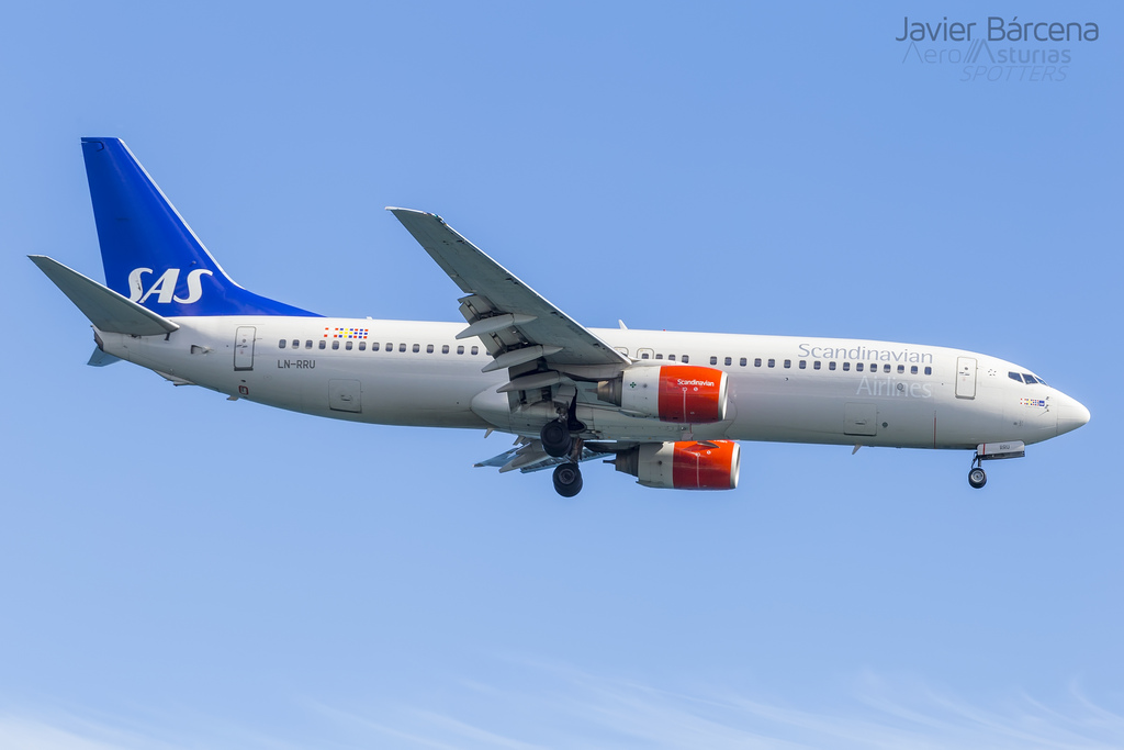 Photo of SAS Scandinavian Airlines LN-RRU, Boeing 737-800