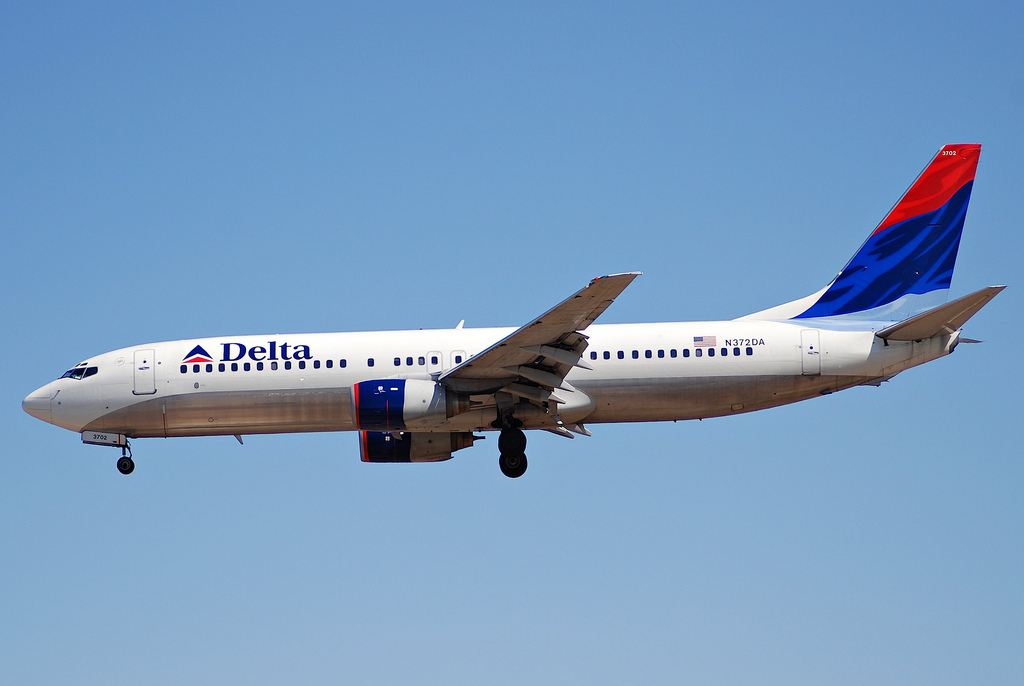 Photo of Delta Airlines N372DA, Boeing 737-800