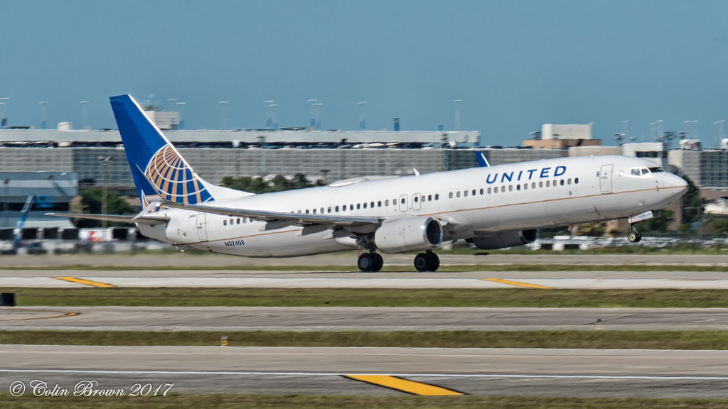 Photo of United N37408, Boeing 737-800