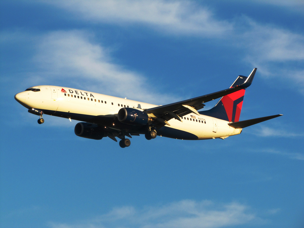 Photo of Delta Airlines N3756, Boeing 737-800