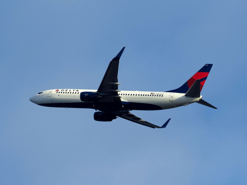 Photo of Delta Airlines N3762Y, Boeing 737-800