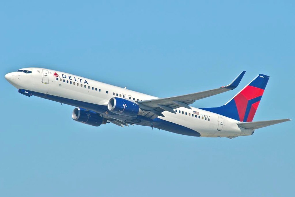 Photo of Delta Airlines N3767, Boeing 737-800