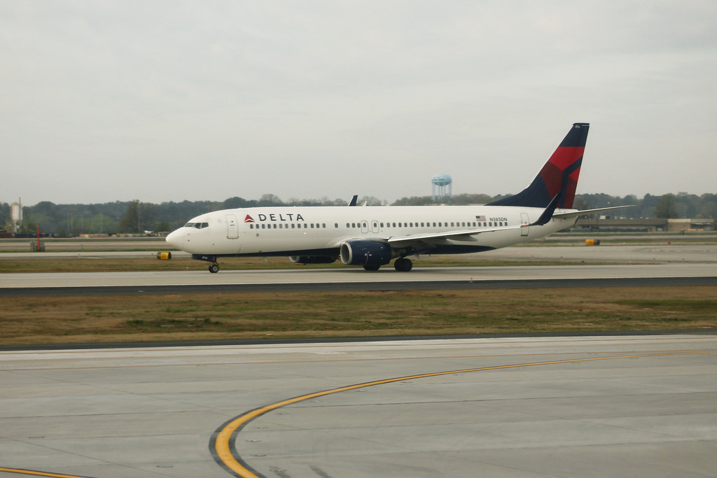 Photo of Delta Airlines N385DN, Boeing 737-800