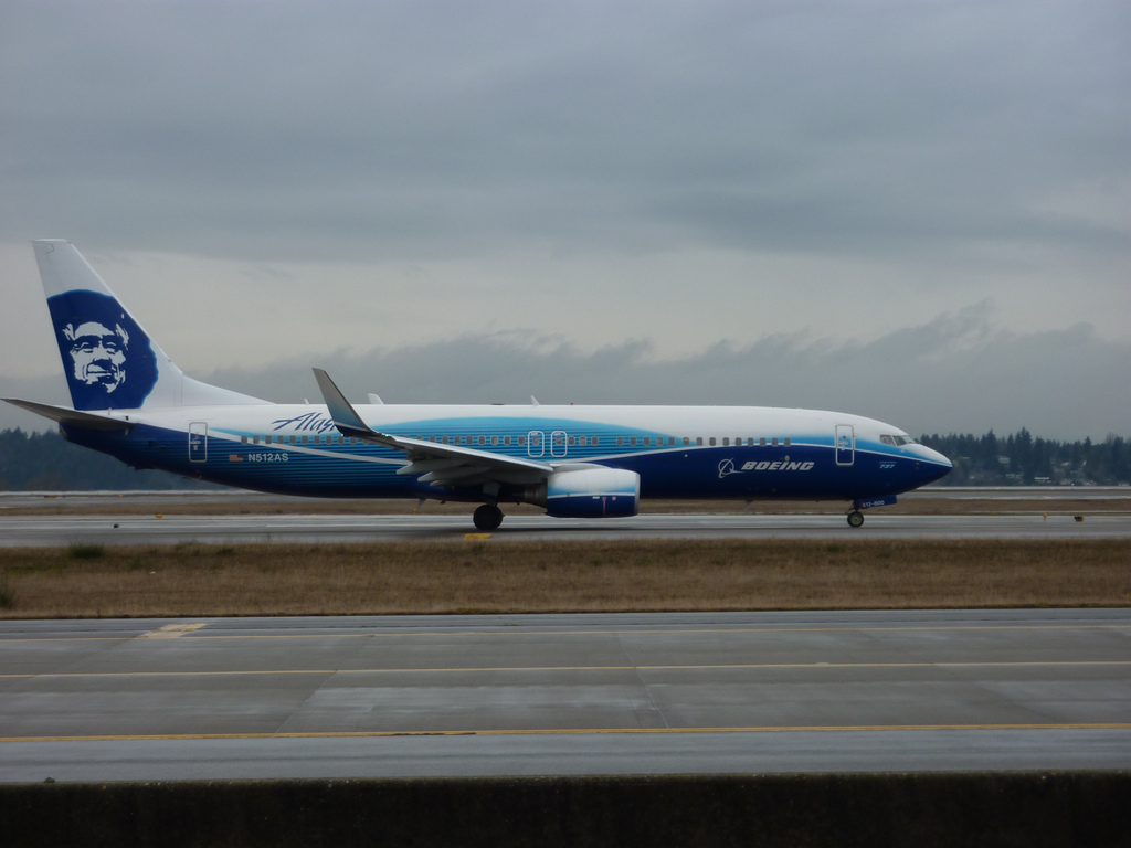 Photo of Alaska Airlines N512AS, Boeing 737-800