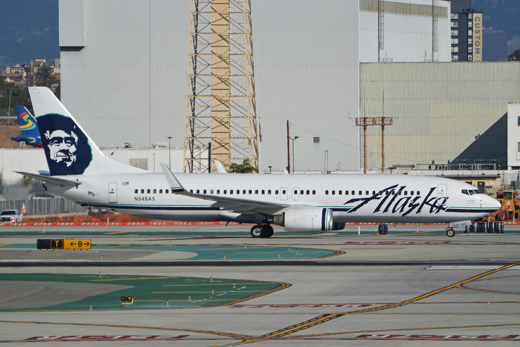Photo of Alaska Airlines N548AS, Boeing 737-800