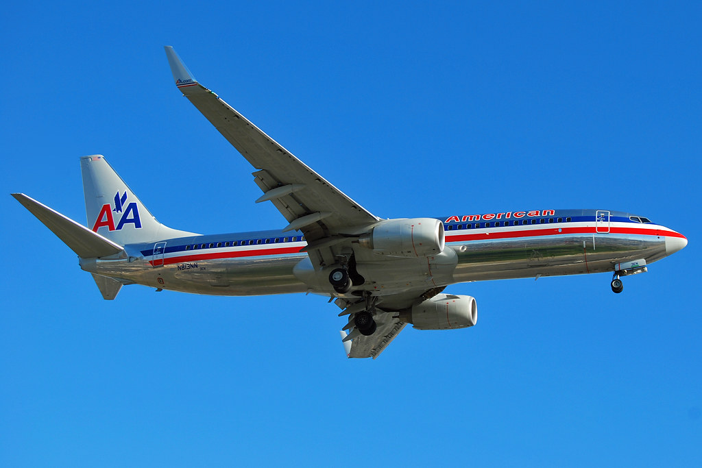 Photo of American Airlines N813NN, Boeing 737-800