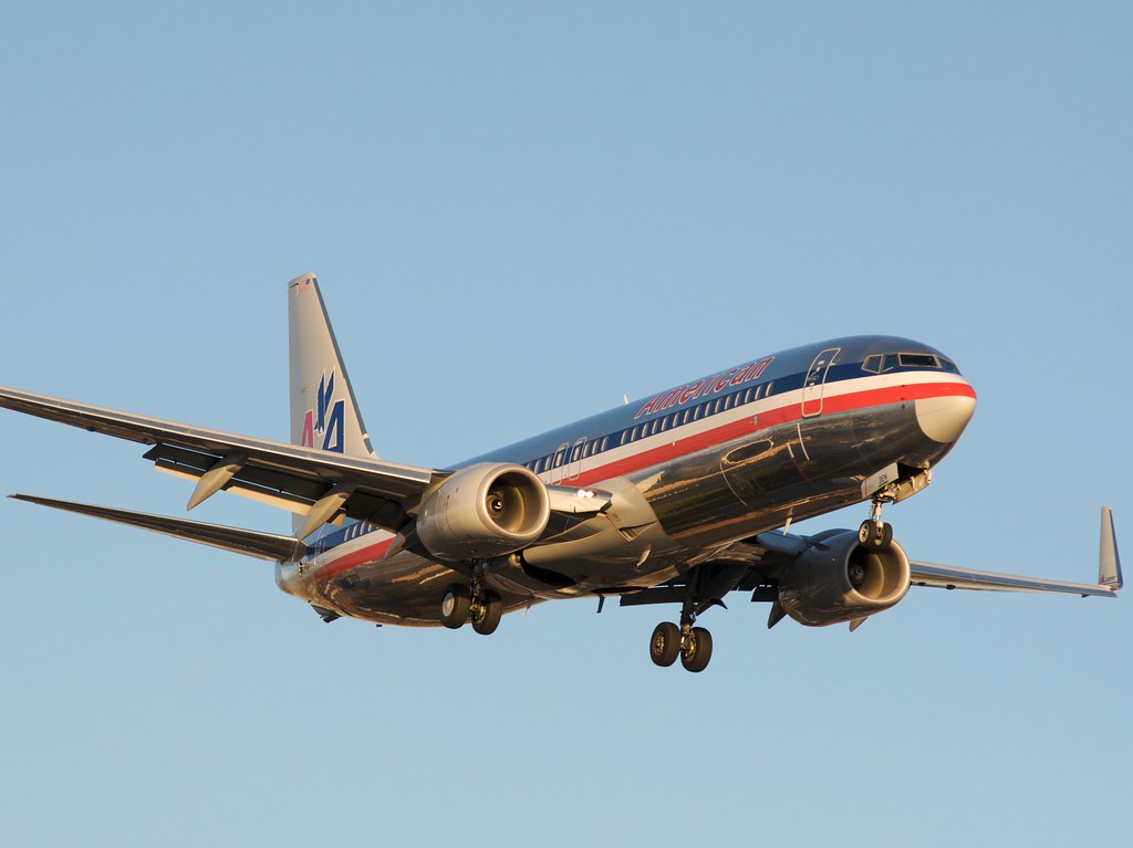 Photo of American Airlines N813NN, Boeing 737-800
