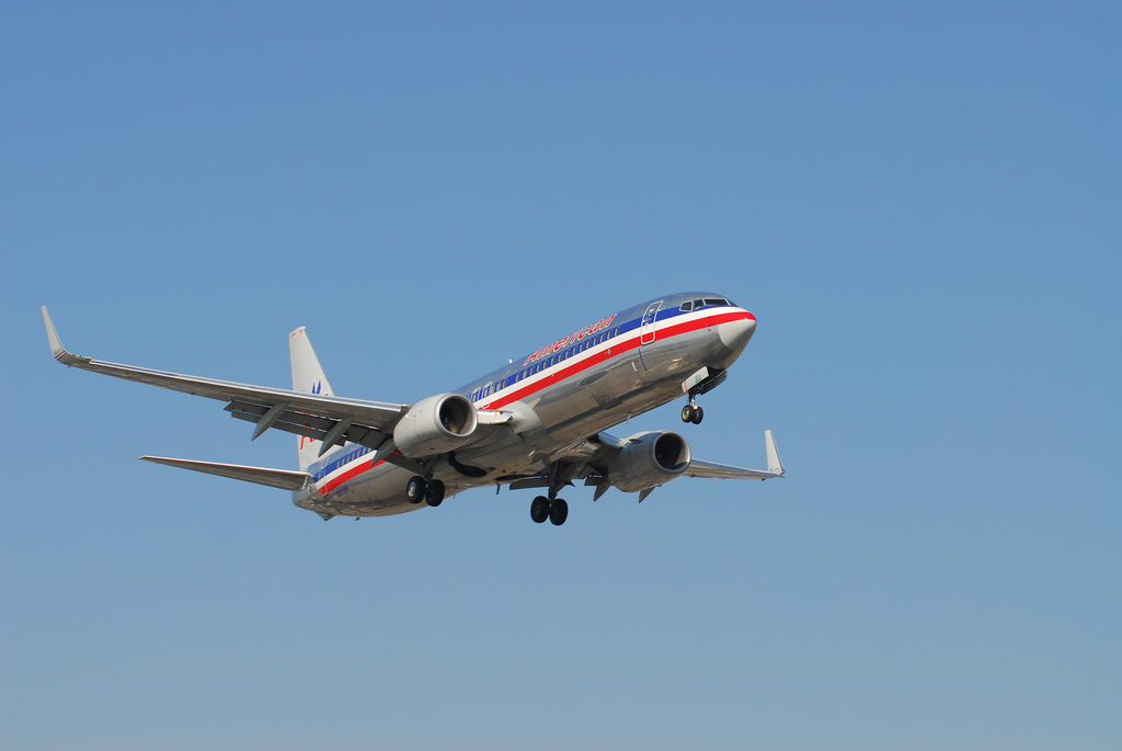 Photo of American Airlines N819NN, Boeing 737-800