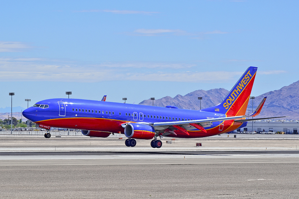 Photo of Southwest Airlines N8319F, Boeing 737-800