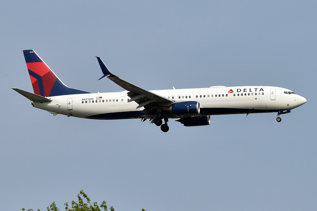 Photo of Delta Airlines N843DN, Boeing 737-800