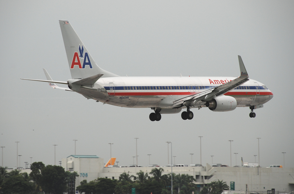 Photo of American Airlines N845NN, Boeing 737-800