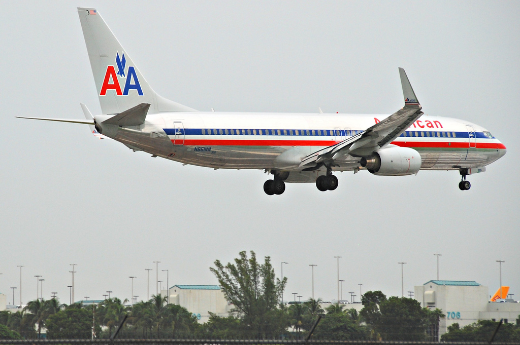 Photo of American Airlines N861NN, Boeing 737-800