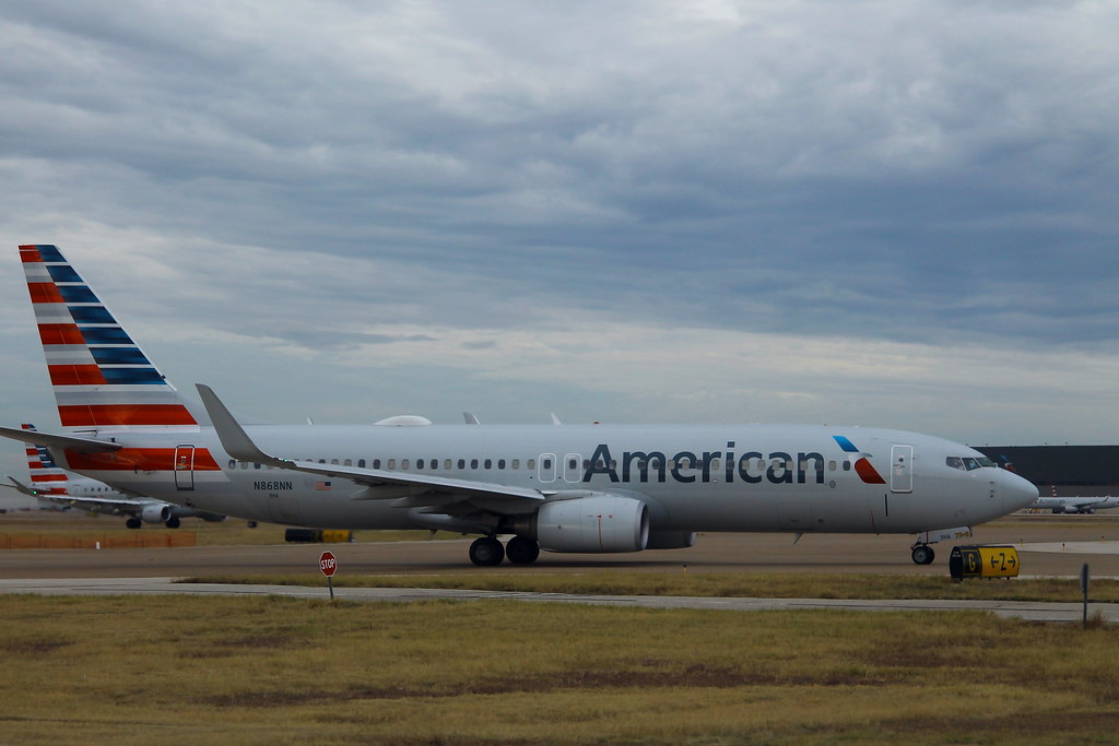 Photo of American Airlines N868NN, Boeing 737-800
