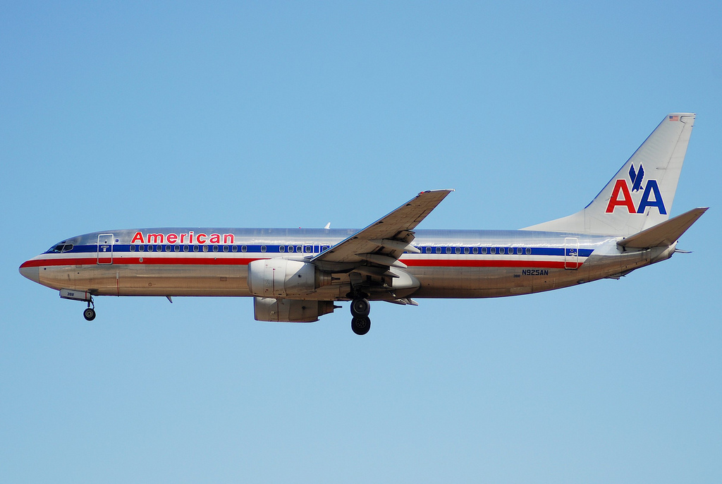 Photo of American Airlines N925AN, Boeing 737-800