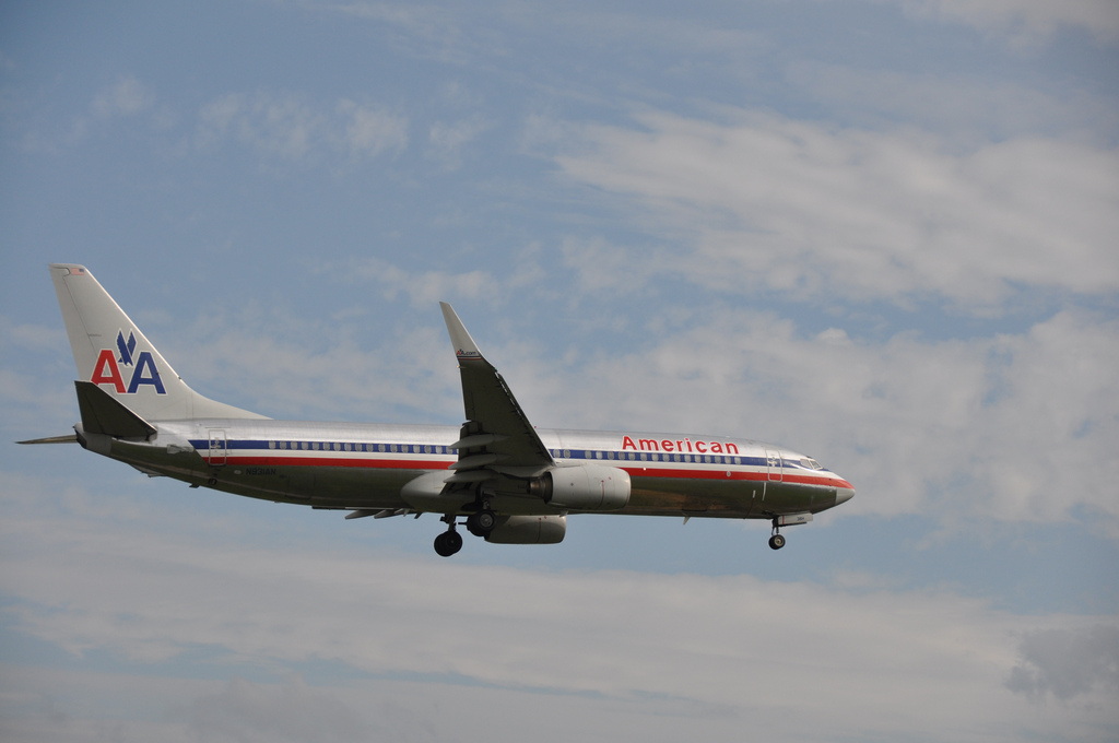 Photo of American Airlines N931AN, Boeing 737-800