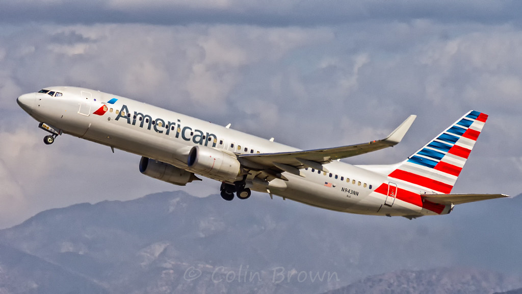 Photo of American Airlines N943NN, Boeing 737-800