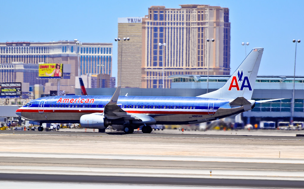 Photo of American Airlines N965AN, Boeing 737-800