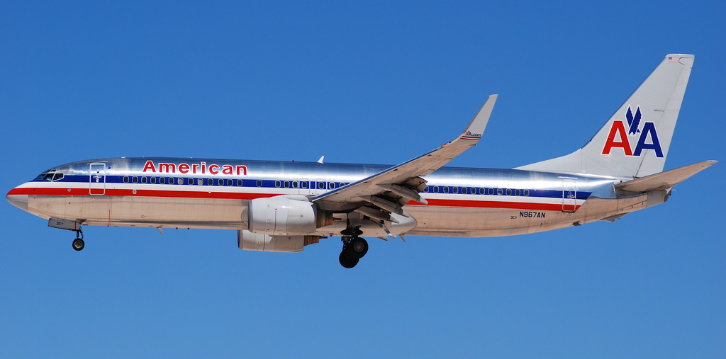 Photo of American Airlines N967AN, Boeing 737-800