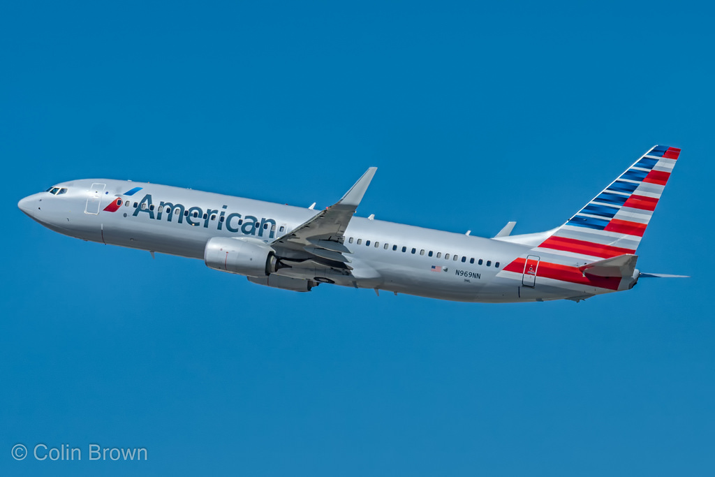 Photo of American Airlines N969NN, Boeing 737-800