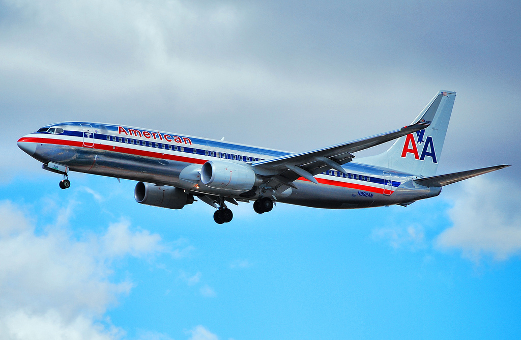 Photo of American Airlines N992AN, Boeing 737-800