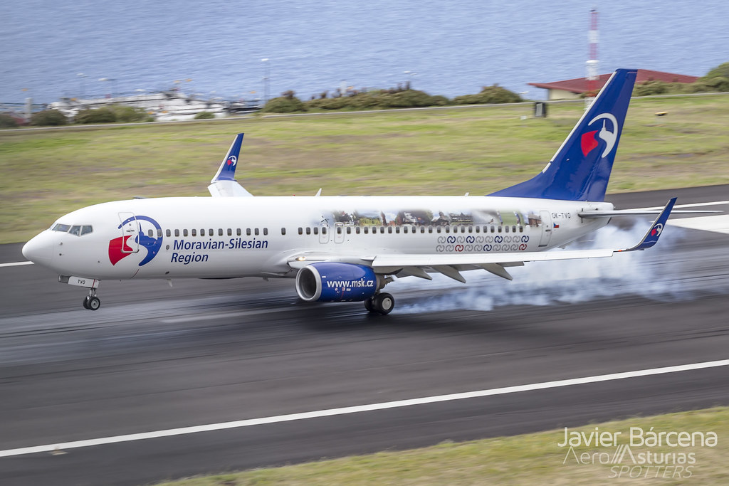 Photo of Travel Service OK-TVO, Boeing 737-800