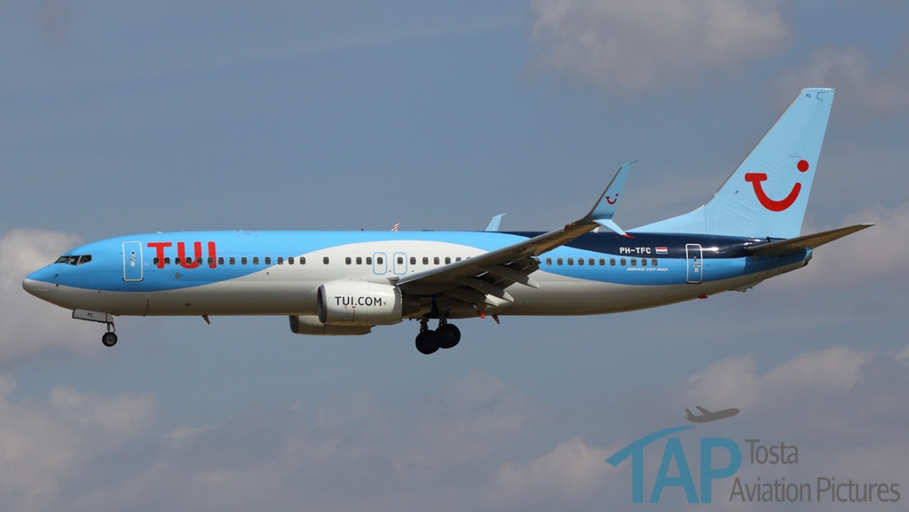 Photo of TUI Airlines Nederland PH-TFC, Boeing 737-800