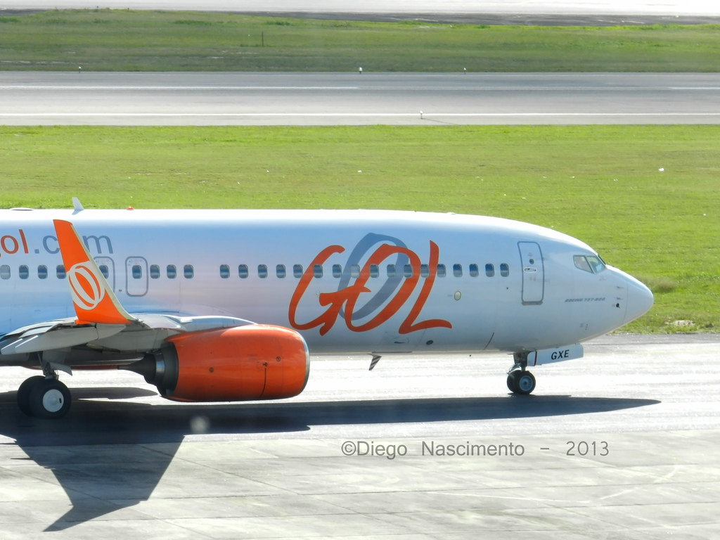 Photo of Gol Transportes Aereos PR-GXE, Boeing 737-800