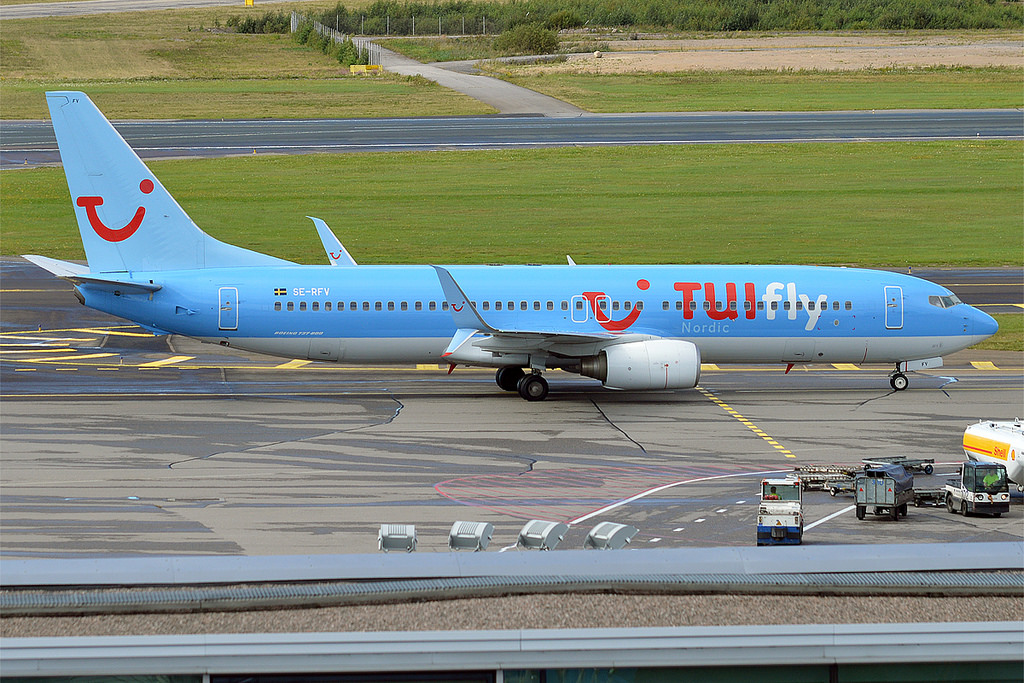 Photo of TUIFly SE-RFV, Boeing 737-800