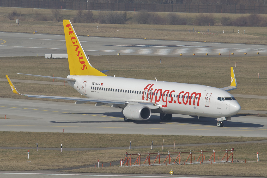 Photo of Pegasus Airlines TC-AAS, Boeing 737-800