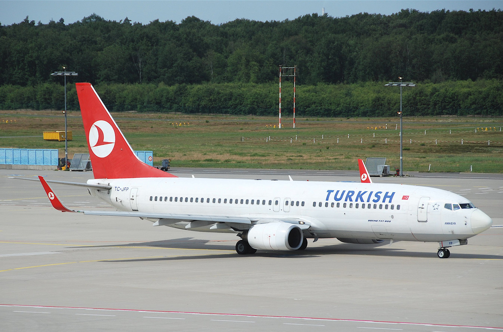 Photo of THY Turkish Airlines TC-JFP, Boeing 737-800