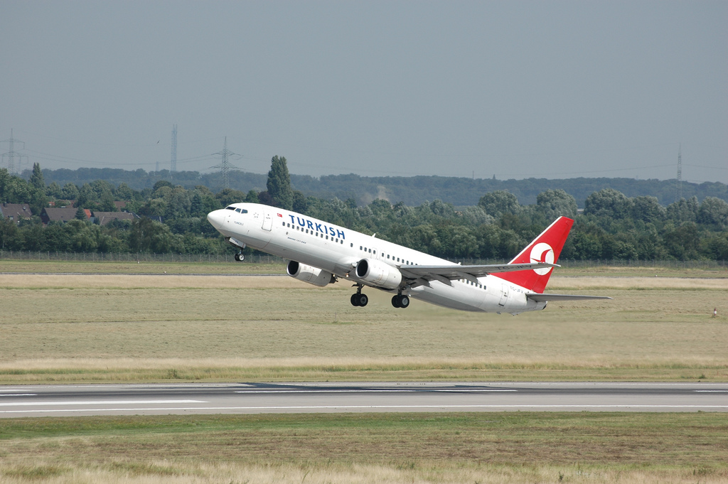 Photo of THY Turkish Airlines TC-JFV, Boeing 737-800