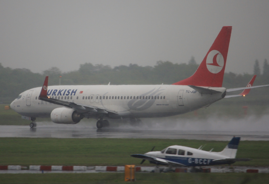 Photo of THY Turkish Airlines TC-JGP, Boeing 737-800