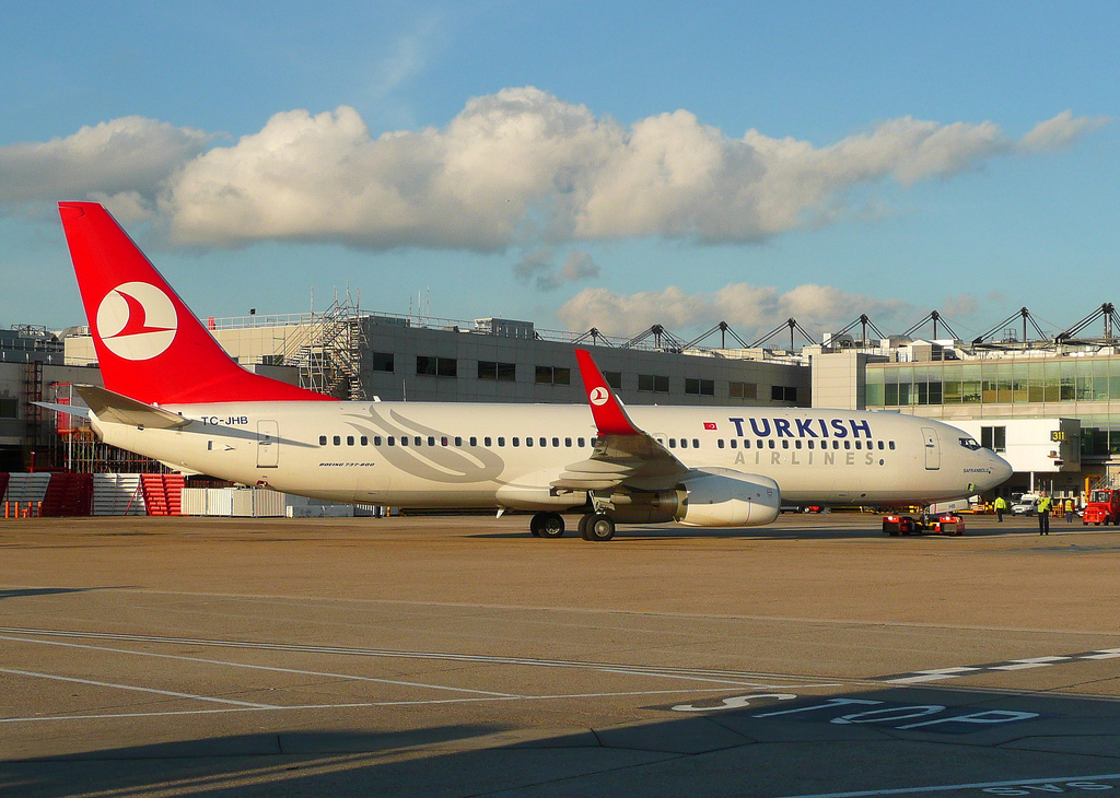 Photo of THY Turkish Airlines TC-JHB, Boeing 737-800