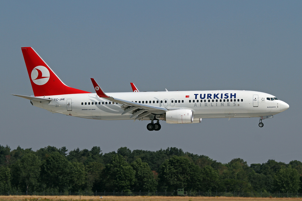 Photo of Anadolujet TC-JHE, Boeing 737-800