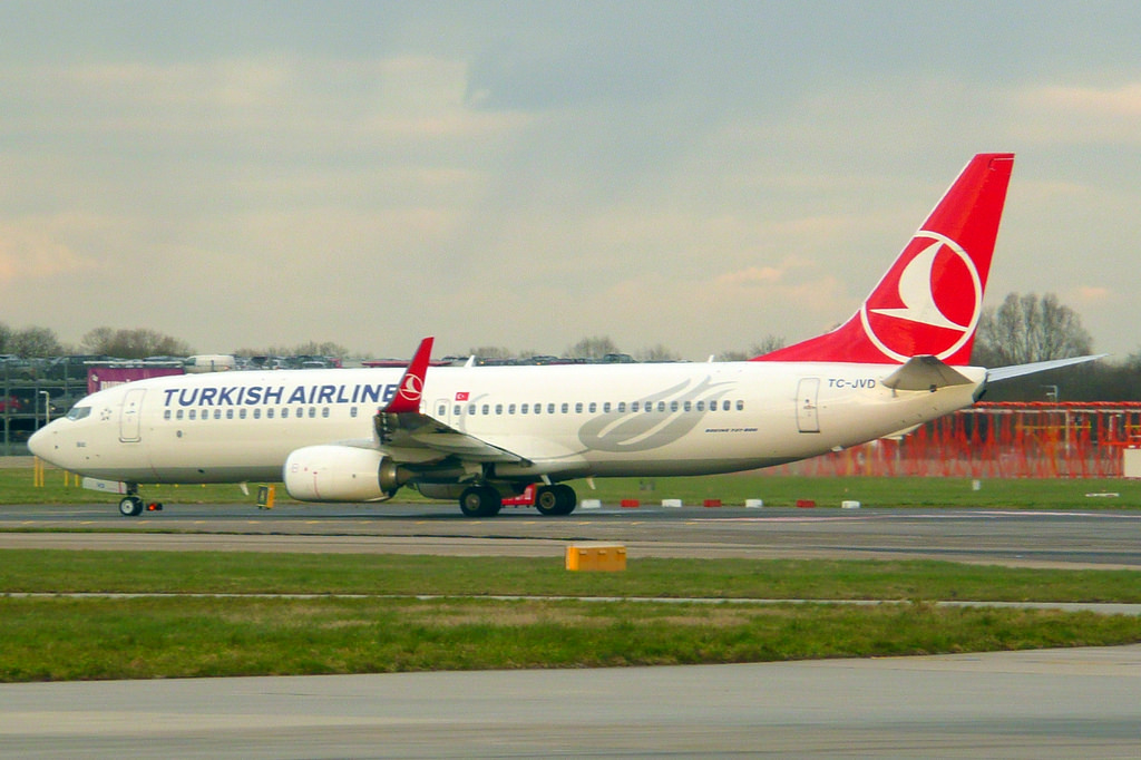 Photo of THY Turkish Airlines TC-JVD, Boeing 737-800