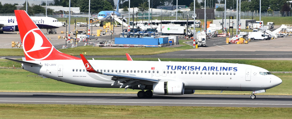 Photo of THY Turkish Airlines TC-JVV, Boeing 737-800