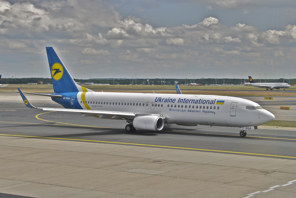 Photo of Ukraine International Airlines UR-PSA, Boeing 737-800