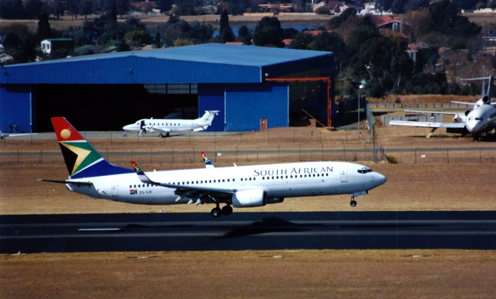 Photo of Mango Airlines ZS-SJF, Boeing 737-800