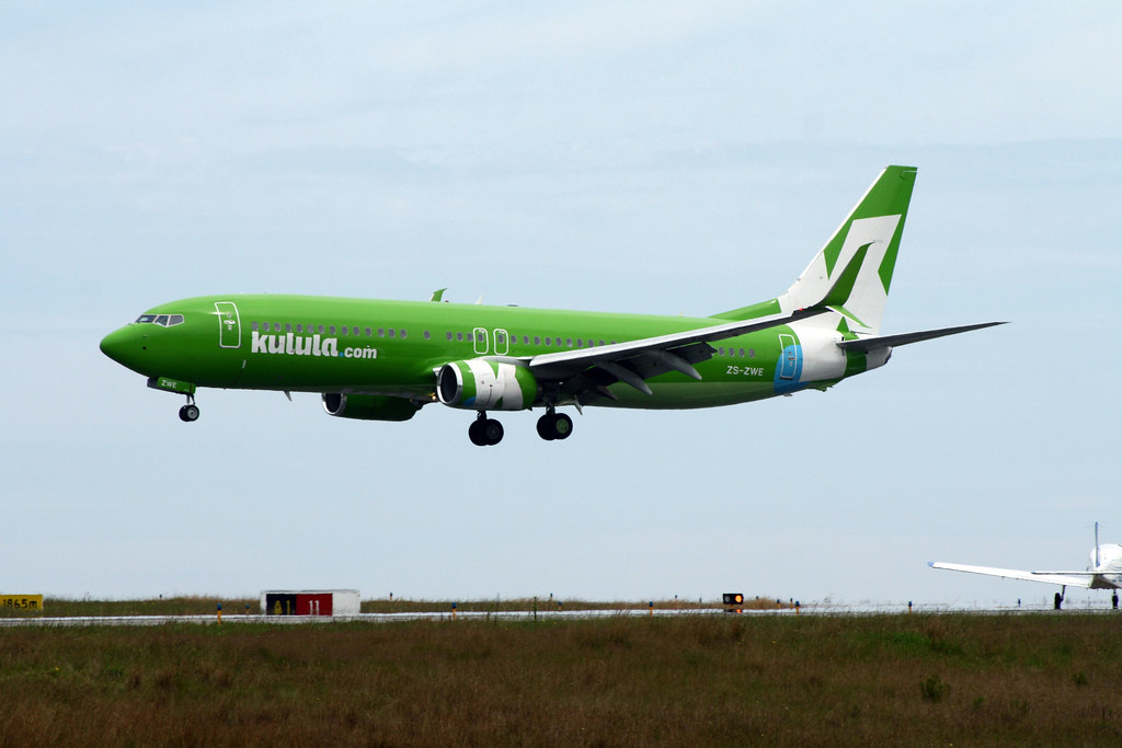 Photo of Comair ZS-ZWE, Boeing 737-800